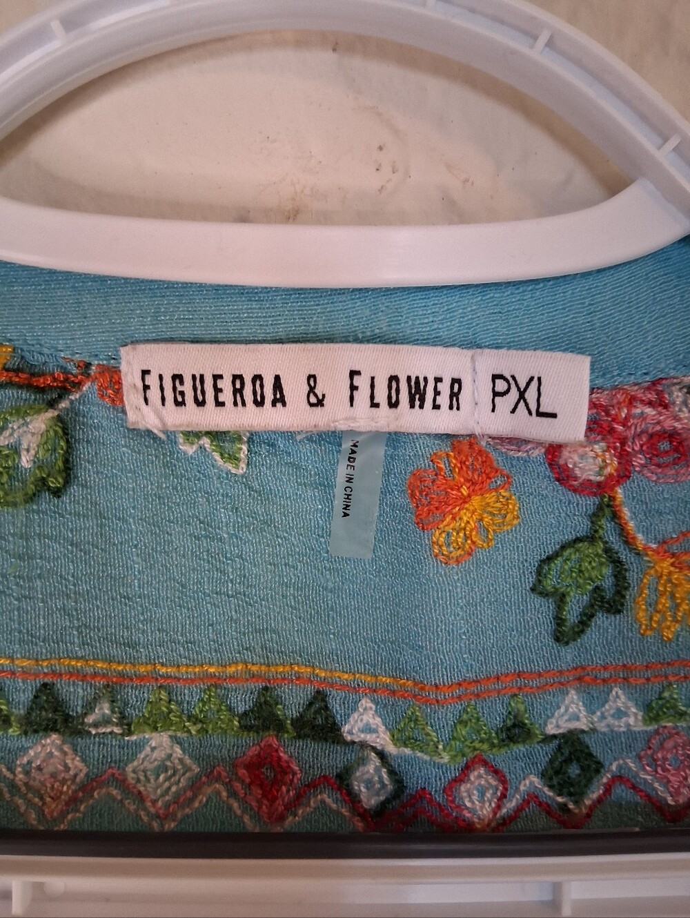 Figueroa & Flower Encrusted Floral Embroidered Pintuck Women's Blouse Blue PXL - Picture 3 of 7